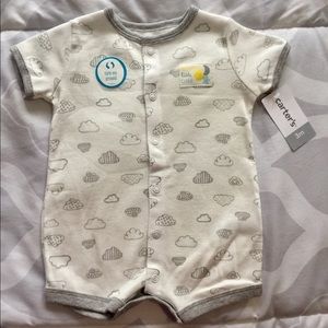 Carter’s size 3 month romper